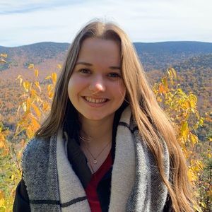 Meet your Posher, Alison